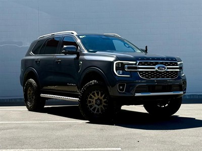 2023 Ford Everest - Thumbnail