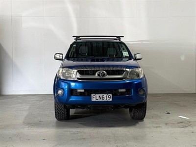 2010 Toyota HILUX - Thumbnail
