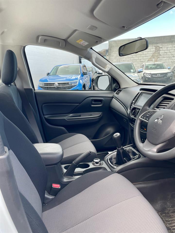 2024 Mitsubishi Triton