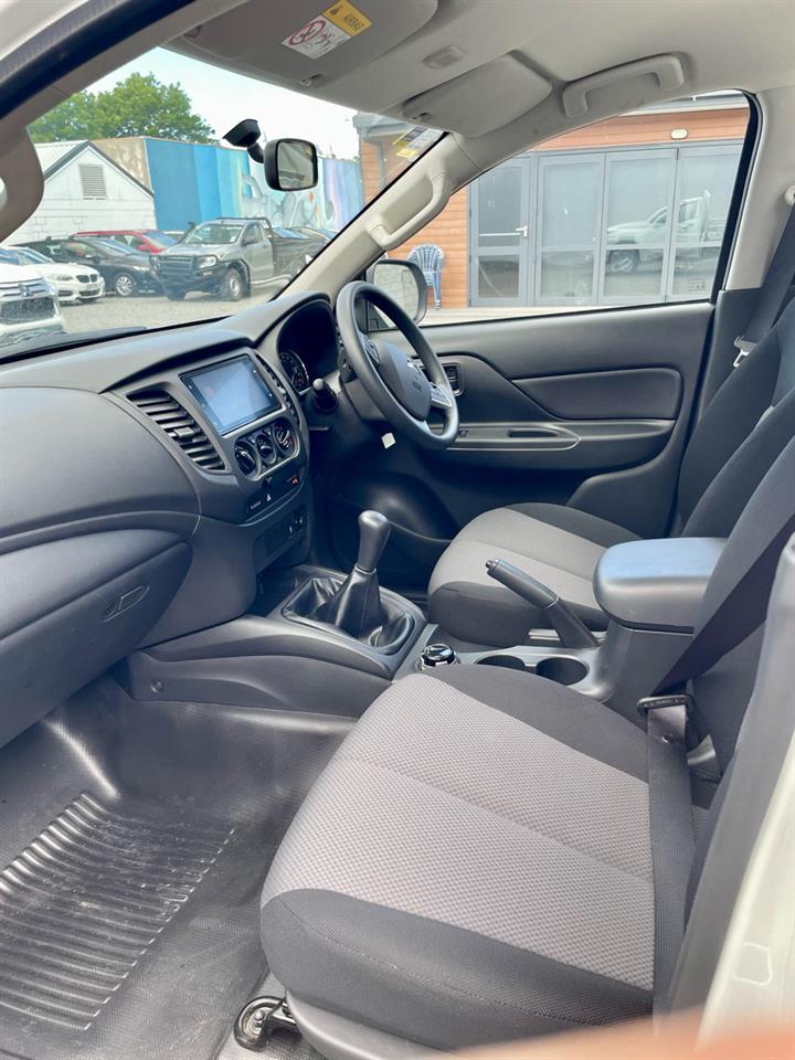 2024 Mitsubishi Triton