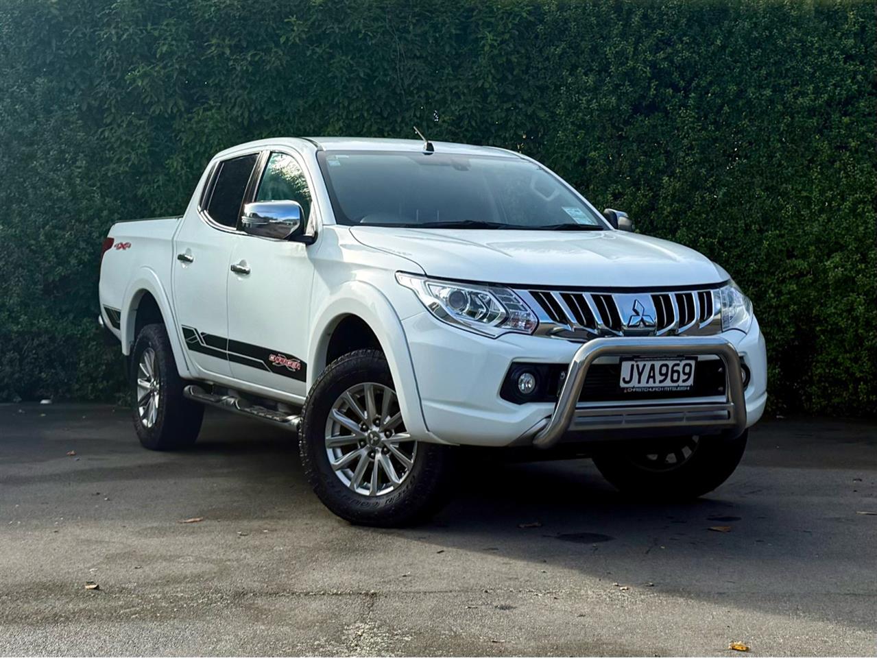 2016 Mitsubishi Triton