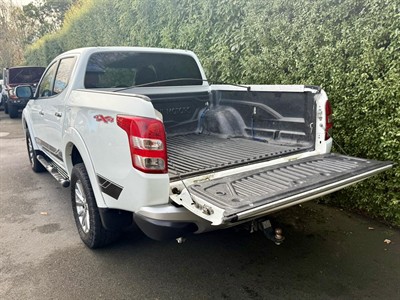 2016 Mitsubishi Triton - Thumbnail