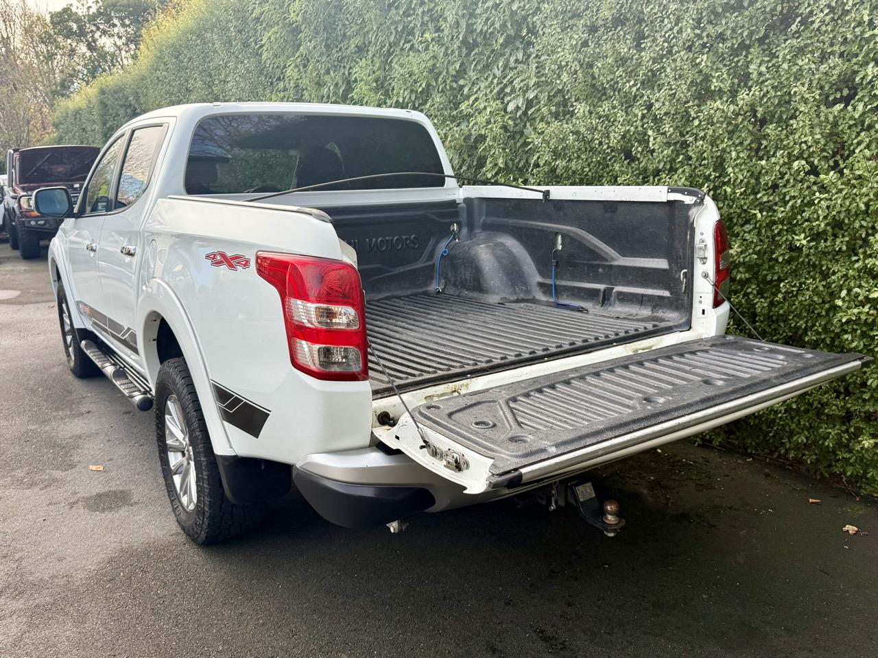 2016 Mitsubishi Triton