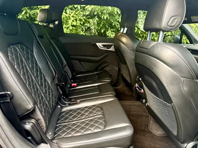 2019 Audi SQ7 - Thumbnail