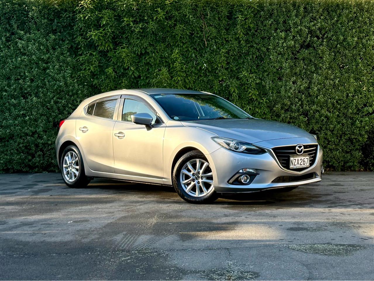 2013 Mazda Axela