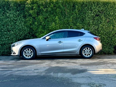 2013 Mazda Axela - Thumbnail