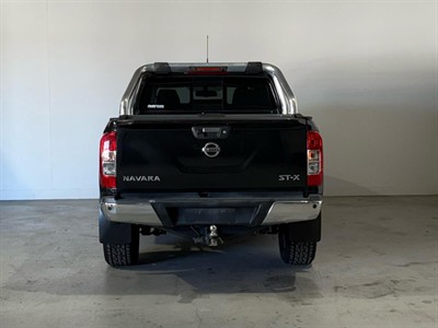 2020 Nissan Navara - Thumbnail