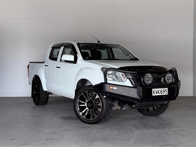 2017 Isuzu D-Max - Thumbnail