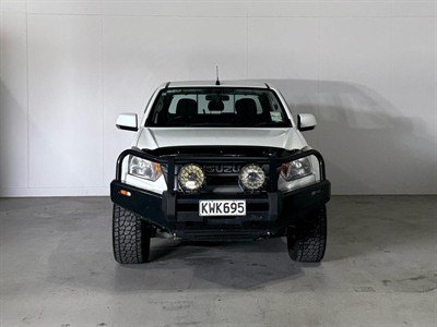2017 Isuzu D-Max - Thumbnail