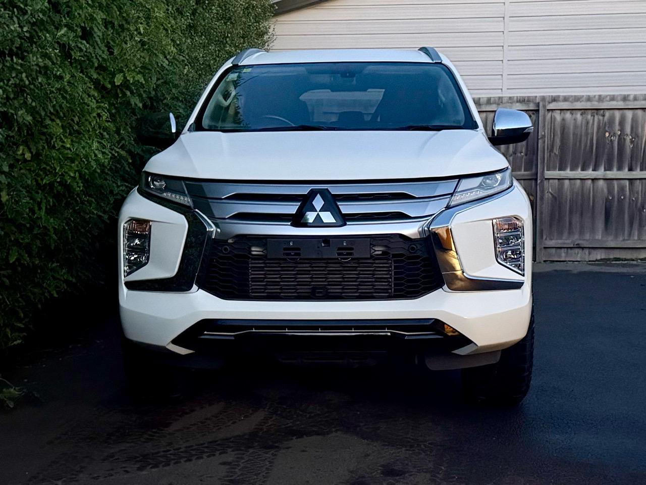2022 Mitsubishi Pajero Sport